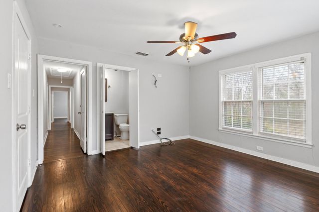 702 W Bells Boulevard, Bells, TX 75414