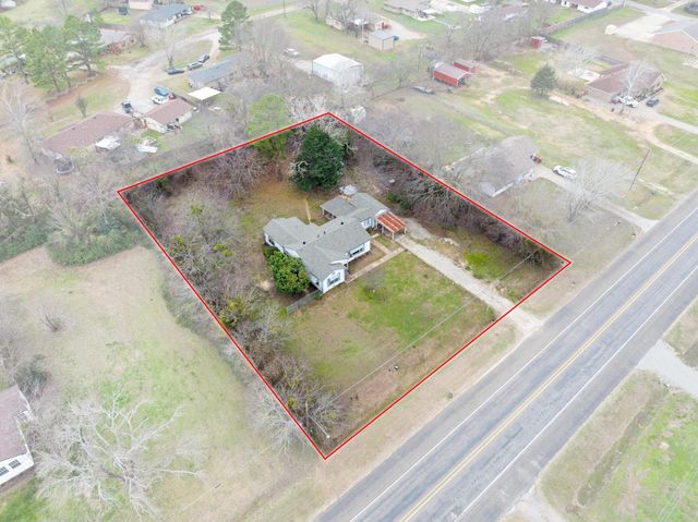 702 W Bells Boulevard, Bells, TX 75414