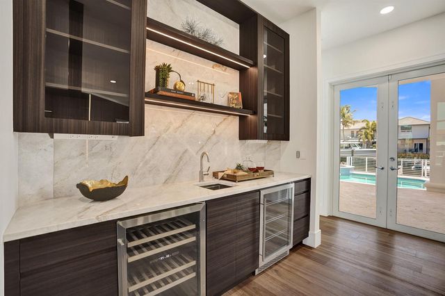 890 Lilac Drive, Boca Raton, FL 33487