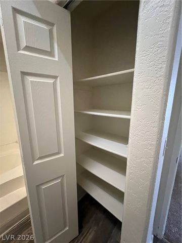 2989 Juniper Hills Boulevard 203, Las Vegas, NV 89142