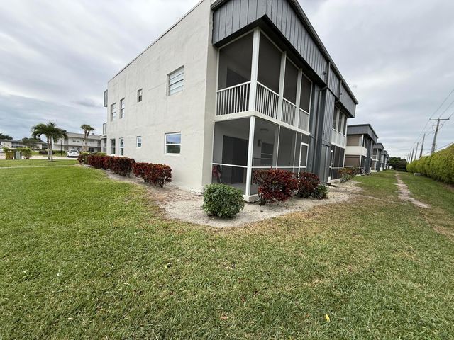 216 Normandy E, Delray Beach, FL 33484