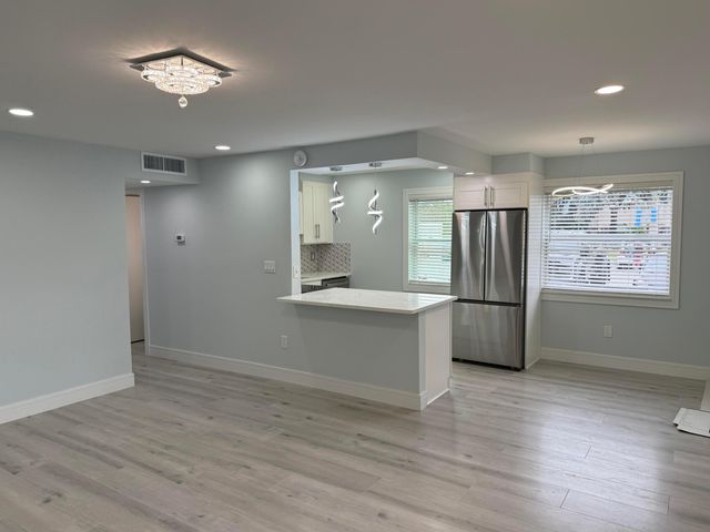 216 Normandy E, Delray Beach, FL 33484