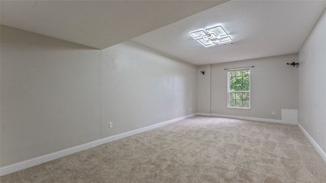 9877 Admiral Drive, Rogers, AR 72756