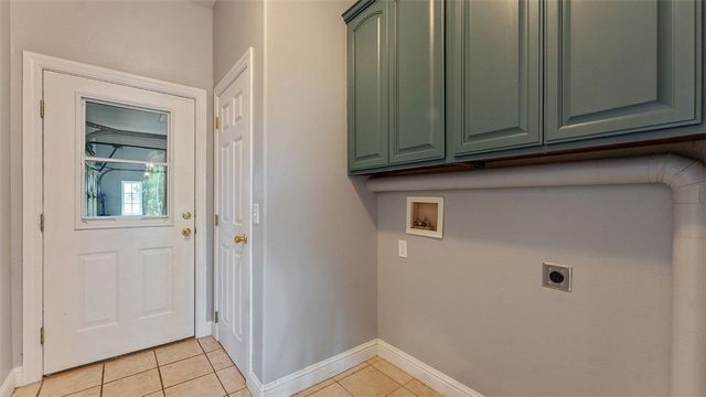 9877 Admiral Drive, Rogers, AR 72756
