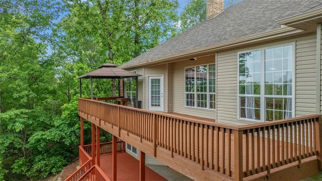 9877 Admiral Drive, Rogers, AR 72756