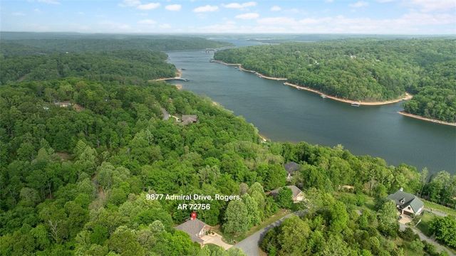 9877 Admiral Drive, Rogers, AR 72756