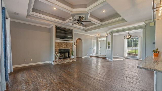 9877 Admiral Drive, Rogers, AR 72756