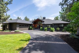2296 Condor Drive, Redmond, OR 97756