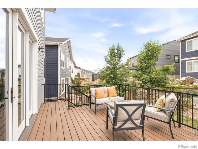 917 Arapahoe Circle, Louisville, CO 80027