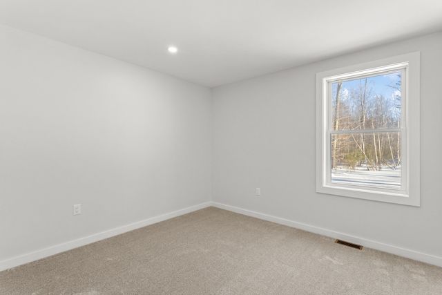 68 Sawyer Lake Road, Gilmanton, NH 03237