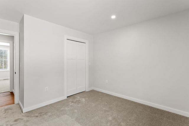 68 Sawyer Lake Road, Gilmanton, NH 03237