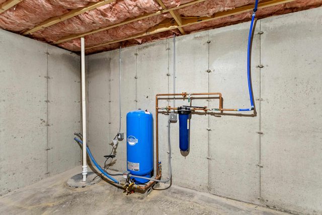 68 Sawyer Lake Road, Gilmanton, NH 03237