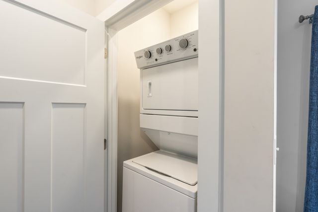 450 Glastonbury Rd Apt 12, Nashville, TN 37217