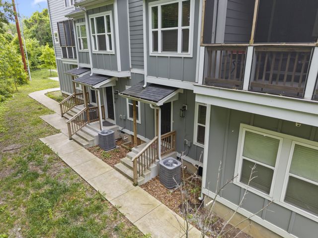 450 Glastonbury Rd Apt 12, Nashville, TN 37217