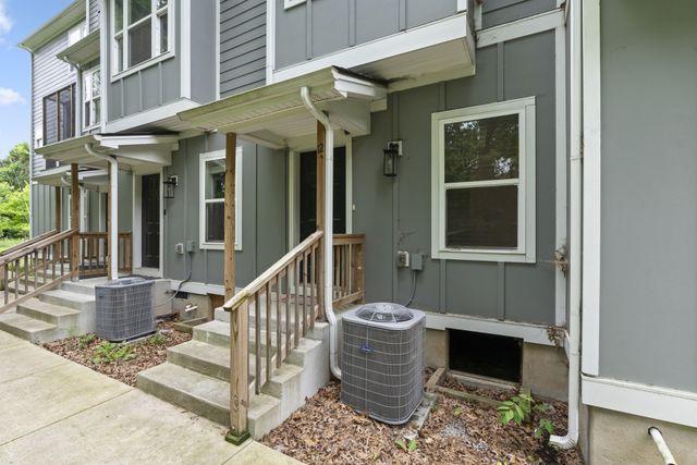 450 Glastonbury Rd Apt 12, Nashville, TN 37217