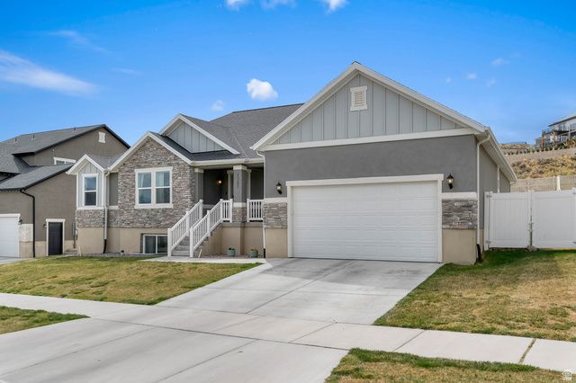 1367 W FORT ROCK DR, Saratoga Springs, UT 84045