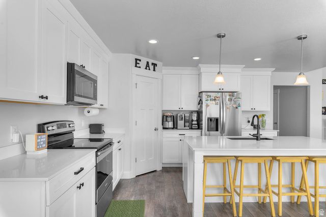 1367 W FORT ROCK DR, Saratoga Springs, UT 84045