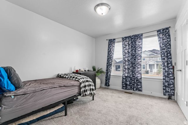 1367 W FORT ROCK DR, Saratoga Springs, UT 84045