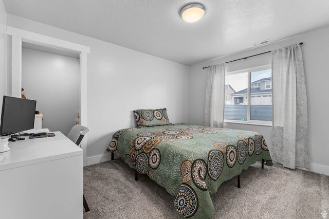 1367 W FORT ROCK DR, Saratoga Springs, UT 84045