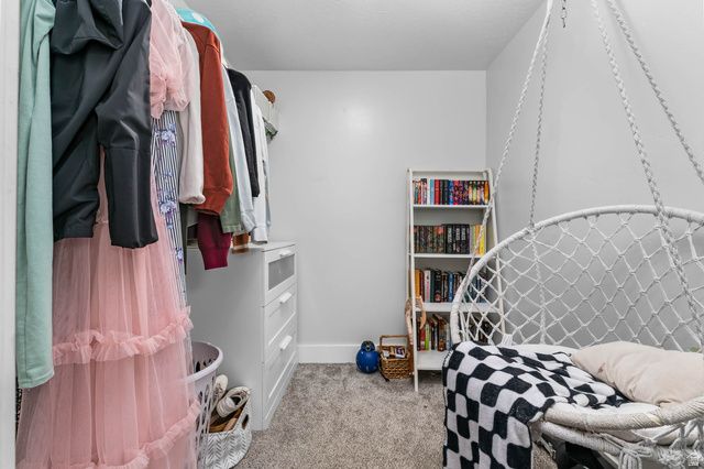 1367 W FORT ROCK DR, Saratoga Springs, UT 84045