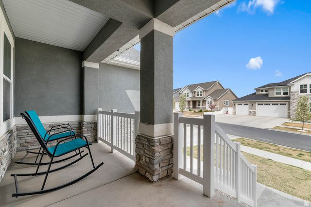 1367 W FORT ROCK DR, Saratoga Springs, UT 84045