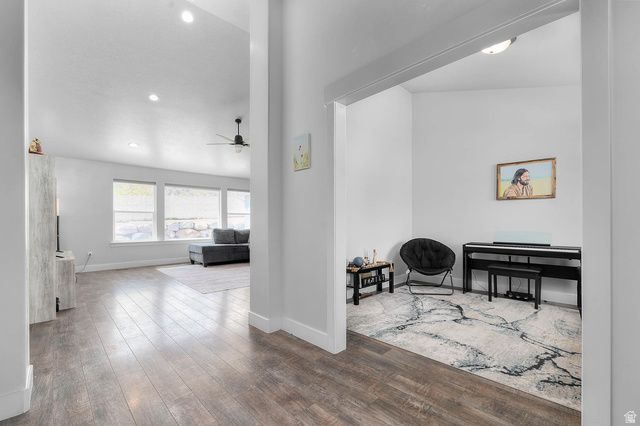 1367 W FORT ROCK DR, Saratoga Springs, UT 84045