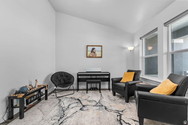 1367 W FORT ROCK DR, Saratoga Springs, UT 84045