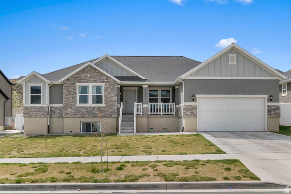 1367 W FORT ROCK DR, Saratoga Springs, UT 84045