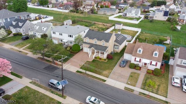 28 Noel Dr, North Arlington Boro, NJ 07031