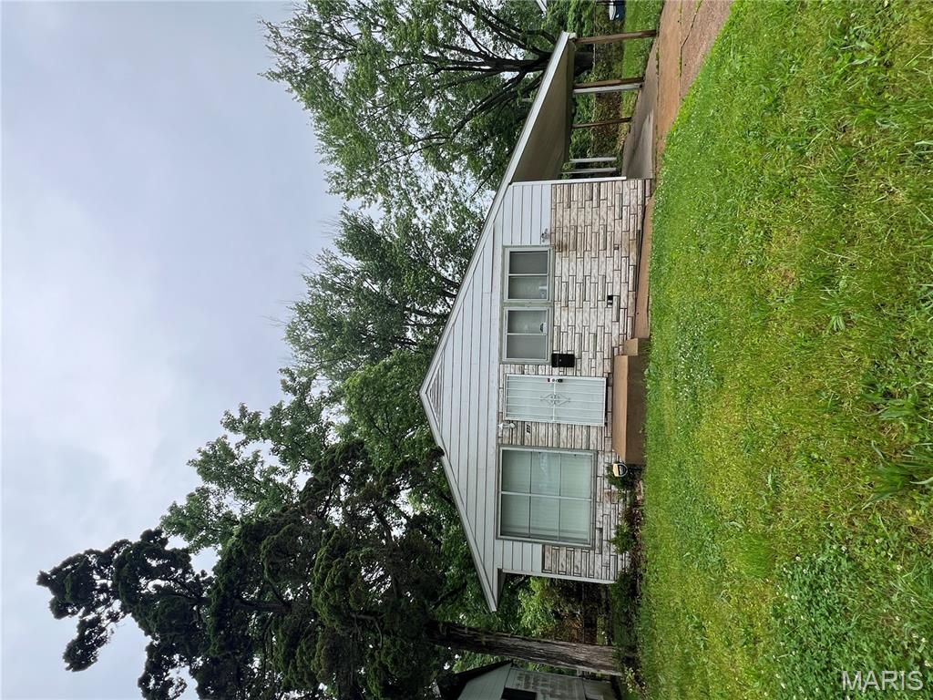 277 Roderick Drive, St Louis, MO 63137