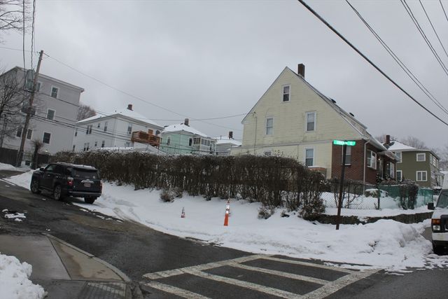 618 Harvard St, Boston, MA 02126