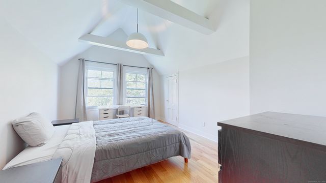 86 Edwards Street 3, New Haven, CT 06511