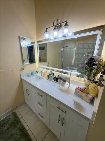 9623 SW 146th Pl, Miami, FL 33186
