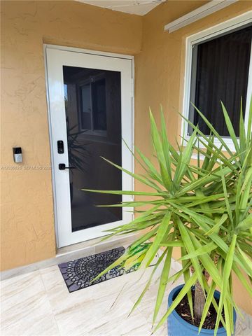 9623 SW 146th Pl, Miami, FL 33186