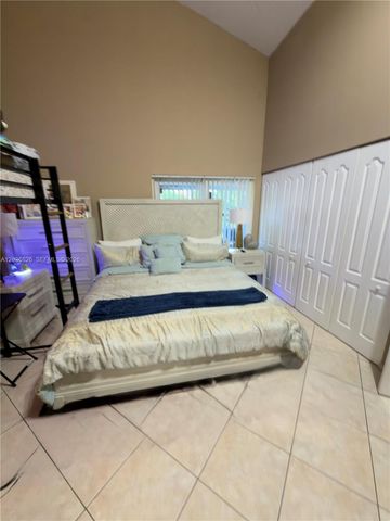 9623 SW 146th Pl, Miami, FL 33186