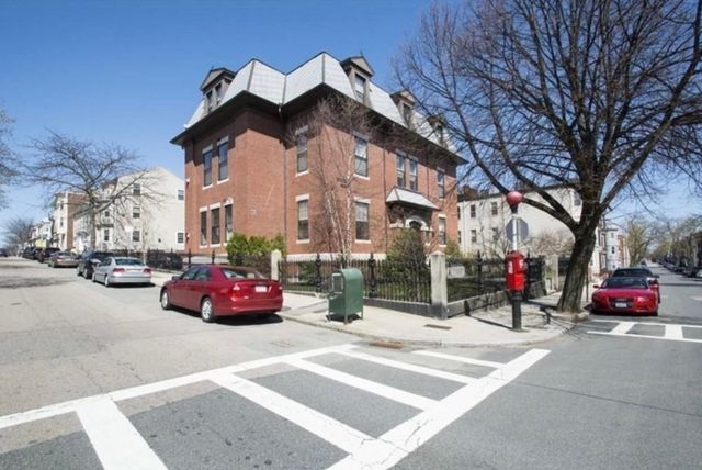 518 East 6th Street 2, Boston, MA 02127