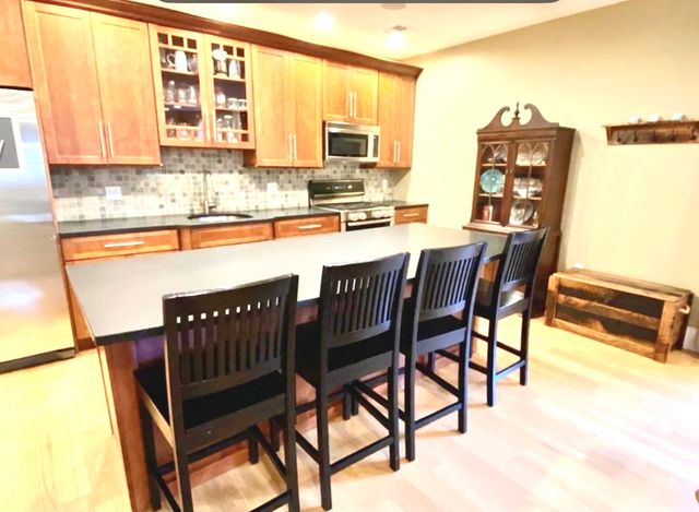 518 East 6th Street 2, Boston, MA 02127