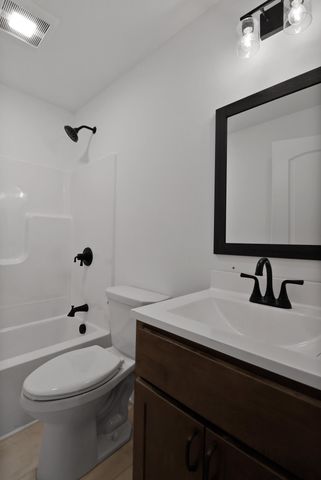 2182 Foley Street, Portage, IN 46368