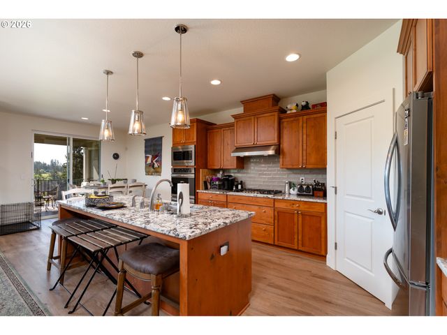 160 WINDY RIVER Rd, Kalama, WA 98625