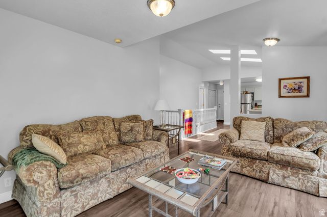 1164 W OLD HOLLOW WAY, West Jordan, UT 84084