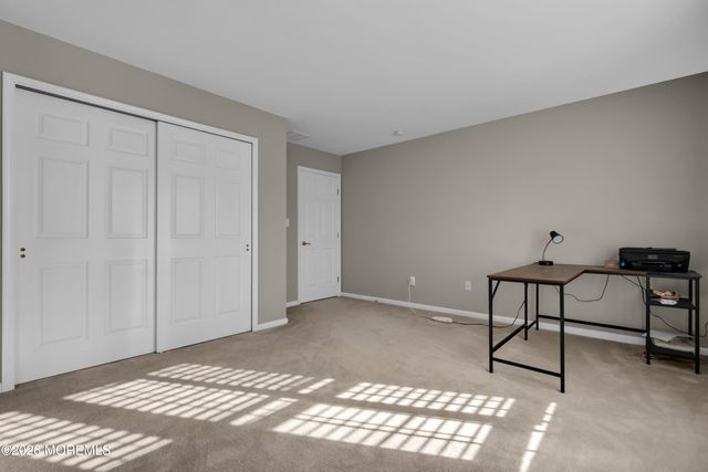 102 Blue Jay Court, Manalapan, NJ 07726