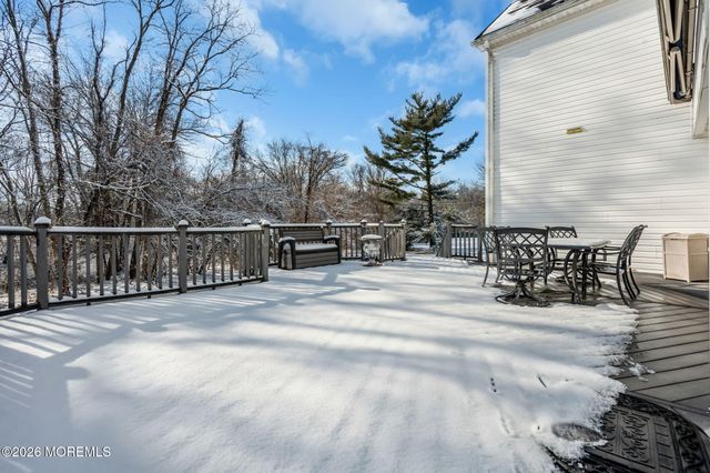 102 Blue Jay Court, Manalapan, NJ 07726