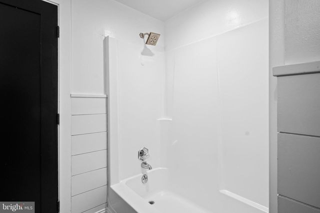 38 DOGWOOD DR, Fleetwood, PA 19522