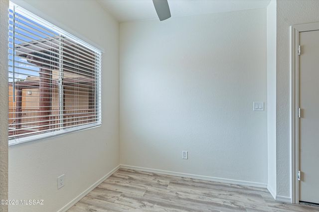 1810 E Blacklidge Dr Apt 516, Tucson, AZ 85719
