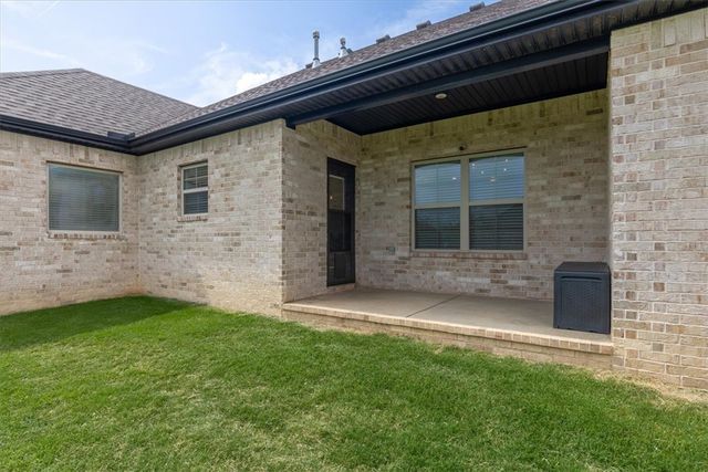 1295 Ruscello Avenue, Tontitown, AR 72762