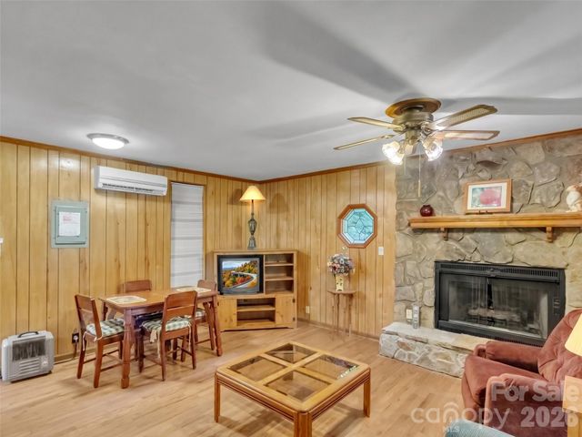 279 Rocky Top Road, Maggie Valley, NC 28751