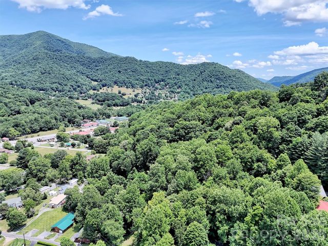 279 Rocky Top Road, Maggie Valley, NC 28751