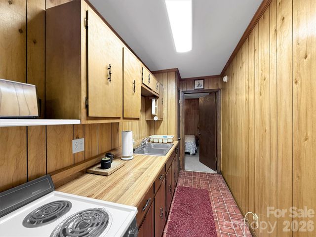 279 Rocky Top Road, Maggie Valley, NC 28751