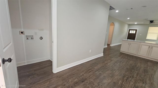 160 Oak Lane, Shepherd, TX 77371