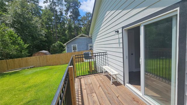 160 Oak Lane, Shepherd, TX 77371